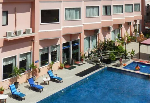 Hotel Mega Lestari Balikpapan dengan kolam renang dan fasilitas nyaman